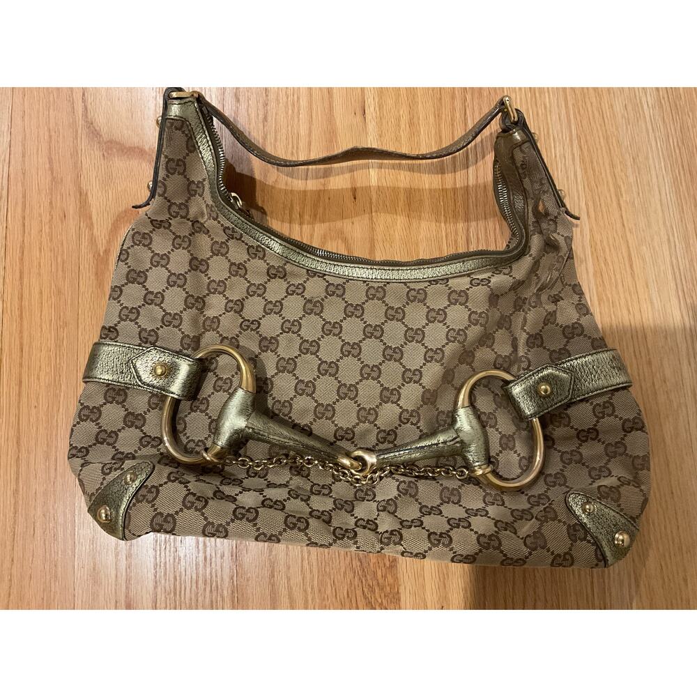 GUCCI Vintage Monogram GG Horsebit Chain Metallic Hobo Bag - Picture 2 of 11